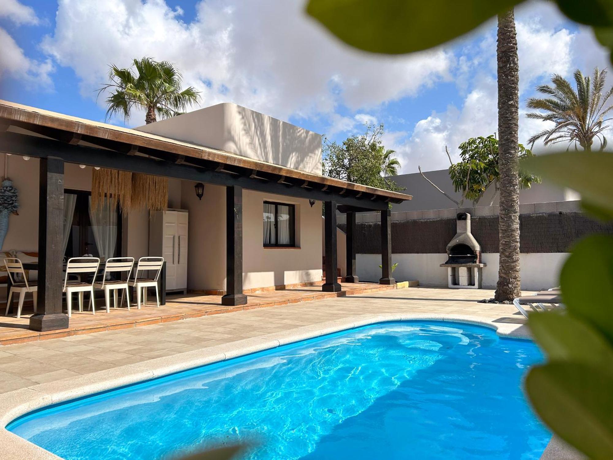 House Boho Palm With Private Heated Pool And Garden, 3 Bedrooms, Wi-Fi Корралехо Екстер'єр фото
